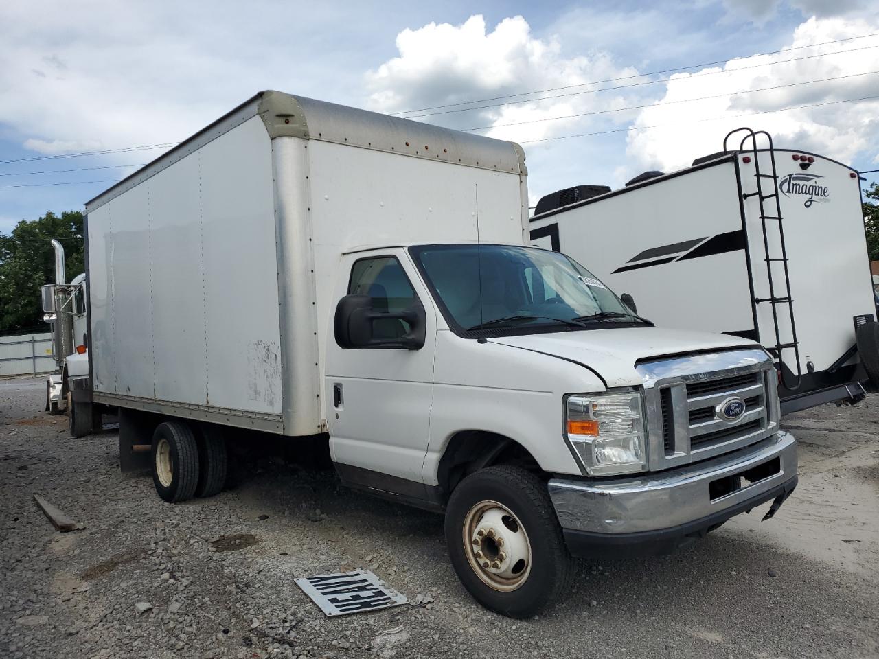 Ford Econoline (2016)