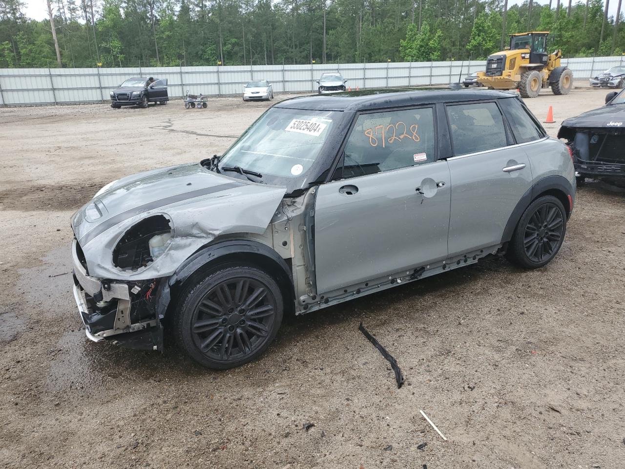 Mini Cooper (2015)