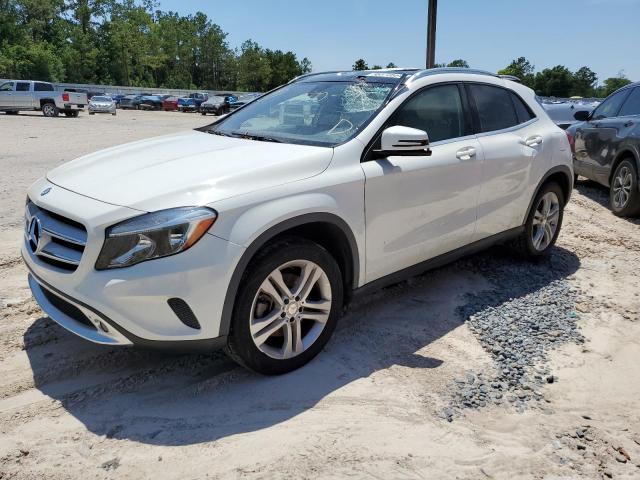 Mercedes-benz Gla-class (2016)