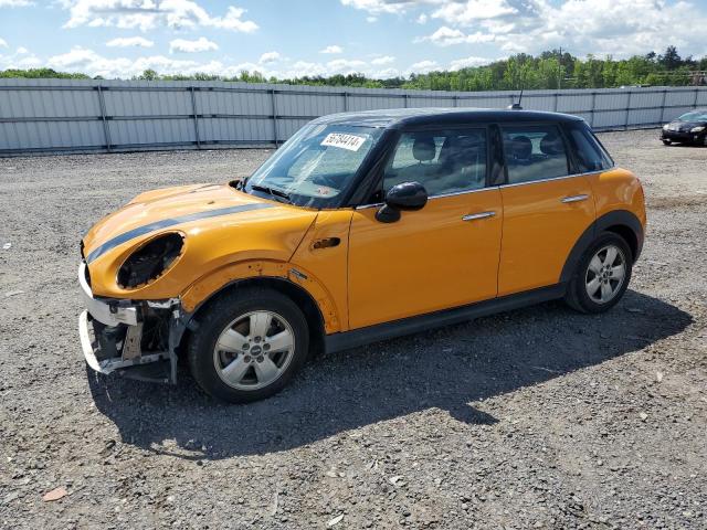 Mini Cooper (2015)