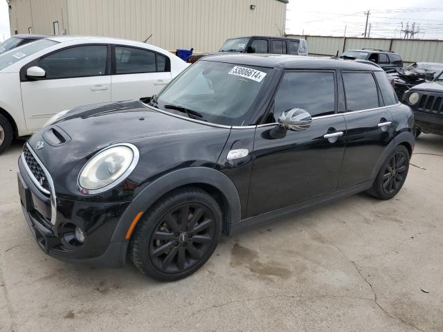 Mini Cooper (2015)