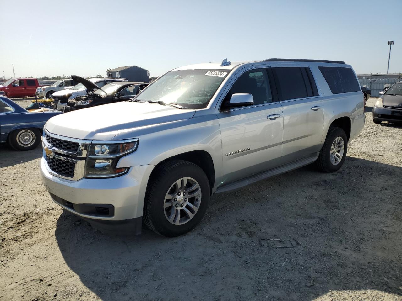 Chevrolet Suburban (2015)