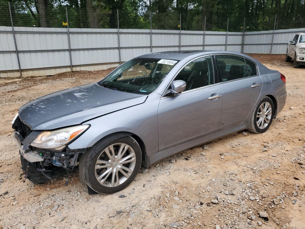 Hyundai Genesis (2013)