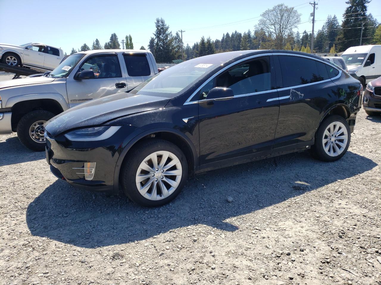 Tesla Model x (2020)