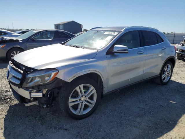 Mercedes-benz Gla-class (2015)