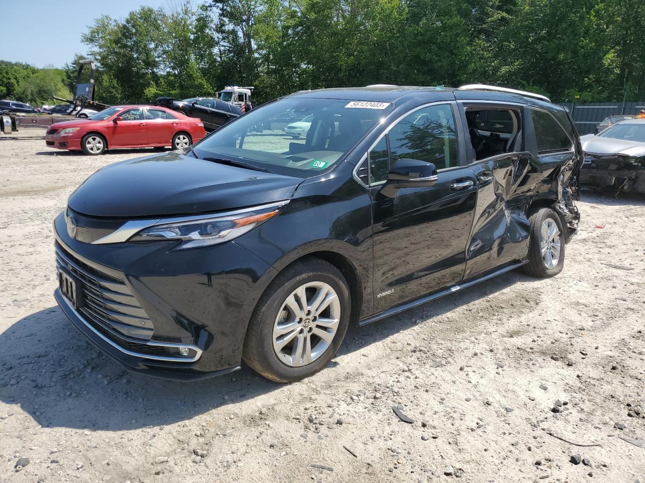 Toyota Sienna lim (2021)