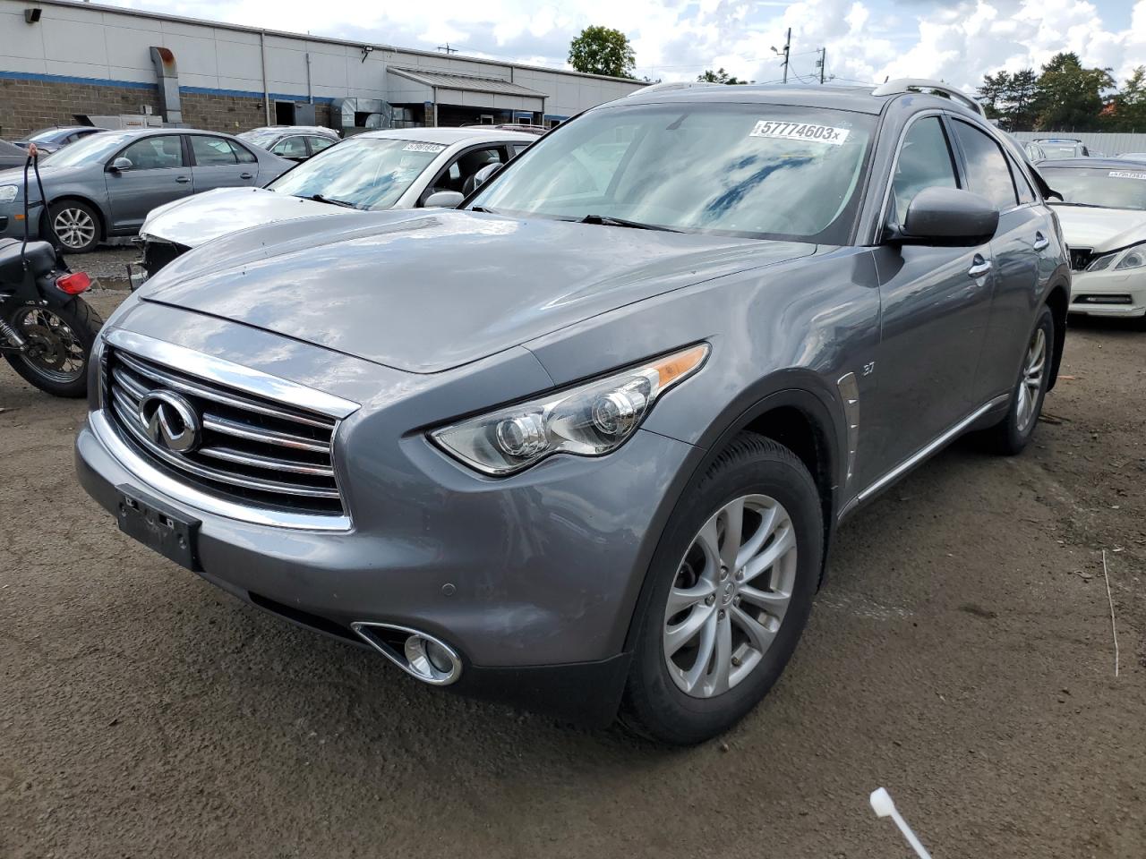 Infiniti Qx70 (2016)