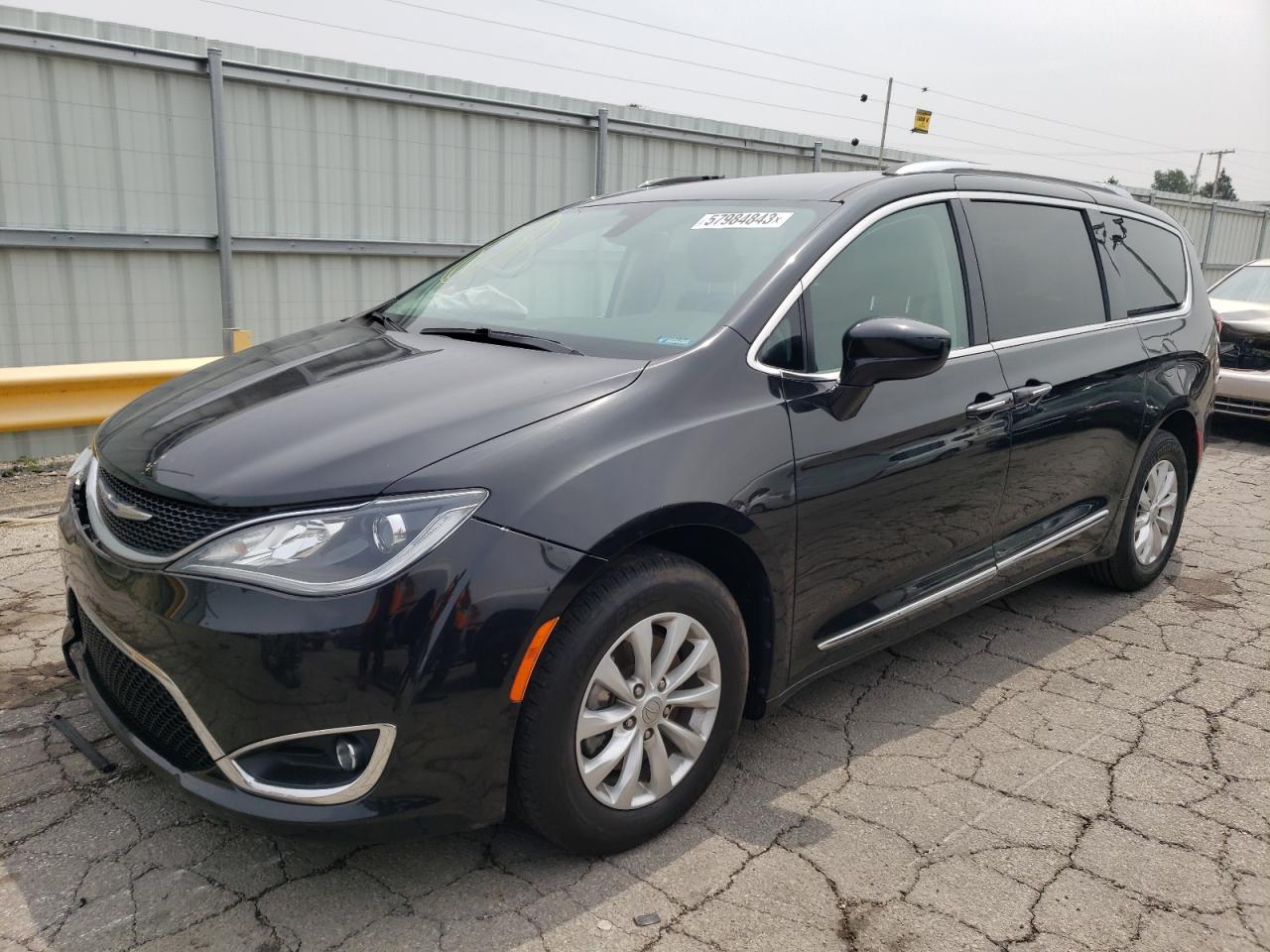 Chrysler Pacifica (2019)