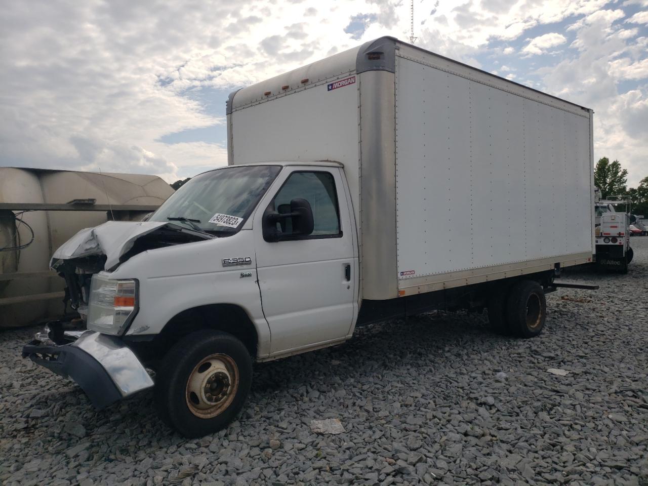 Ford Econoline (2016)