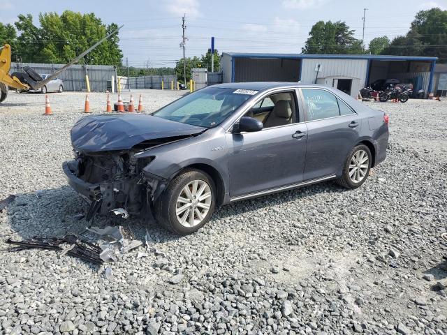 Toyota Camry (2012)