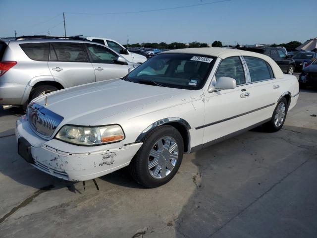 Lincoln Towncar (2003)