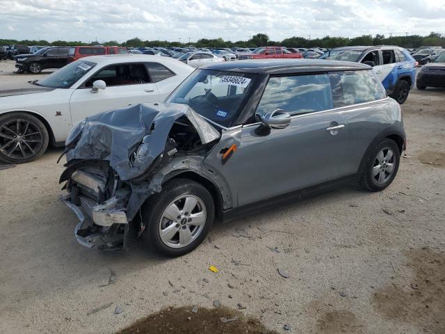Mini Cooper (2017)