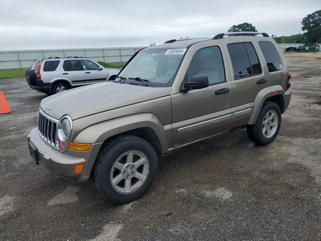 Jeep Liberty (2005)