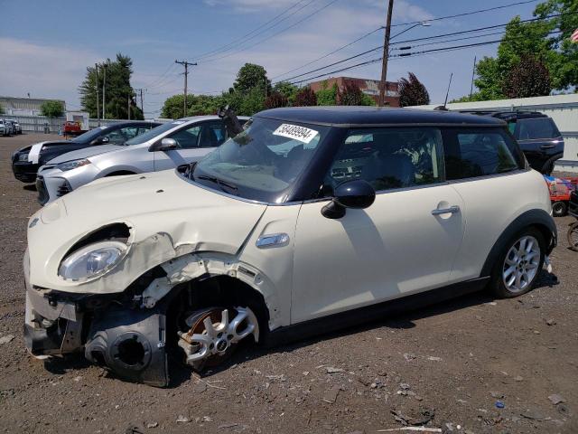 Mini Cooper (2015)