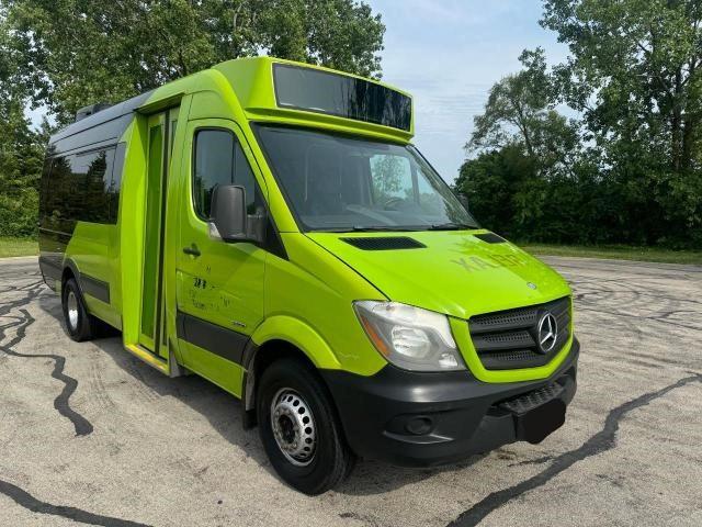 Mercedes-benz Sprinter (2015)