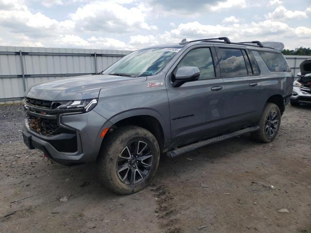 Chevrolet Suburban (2022)