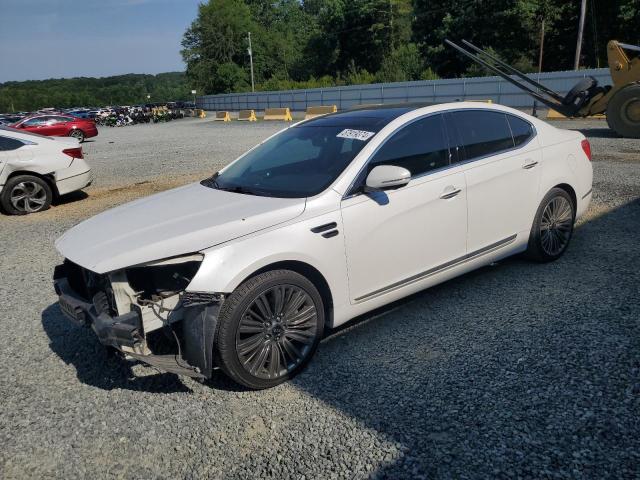 Kia Cadenza (2015)