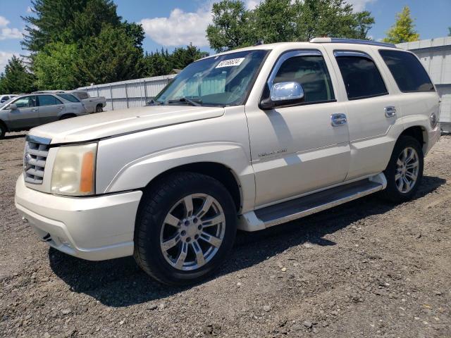 Cadillac Escalade (2005)