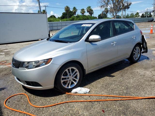 Kia Forte (2011)