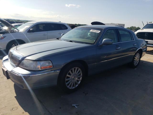 Lincoln Towncar (2003)