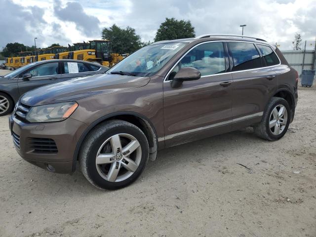 Volkswagen Touareg v6 (2013)