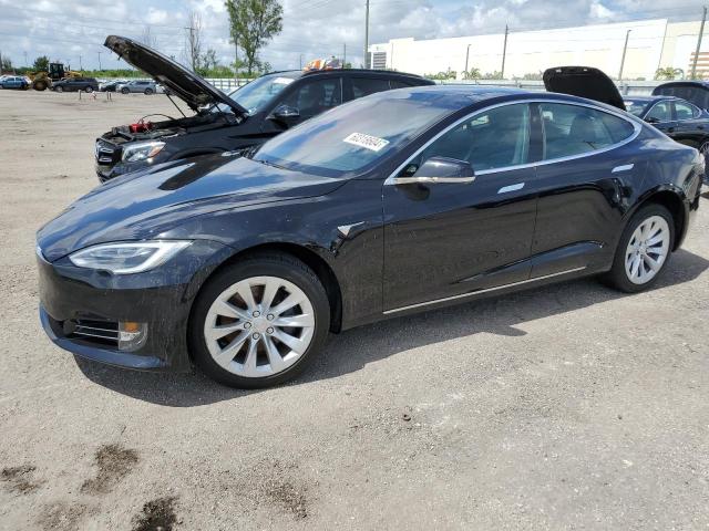 Tesla Model s (2018)