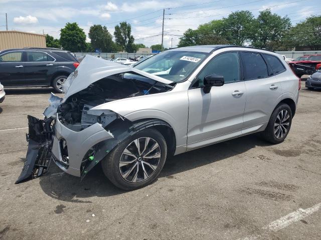 Volvo Xc60 plus (2024)
