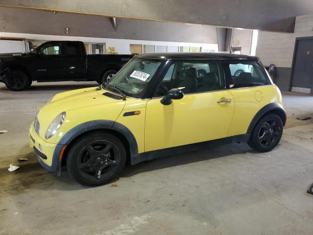 Mini Cooper (2003)