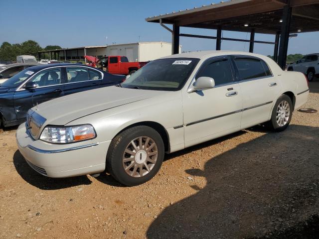 Lincoln Towncar (2006)