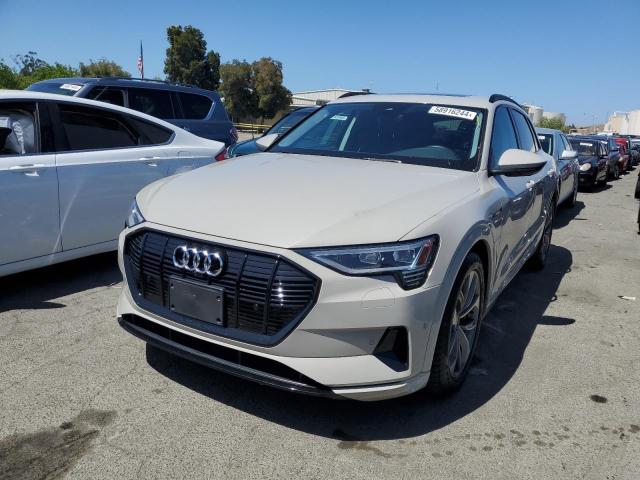 Audi E-tron (2021)