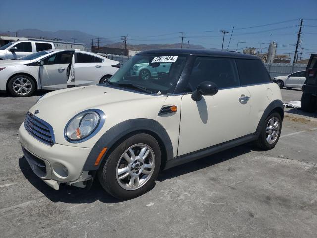 Mini Cooper (2012)