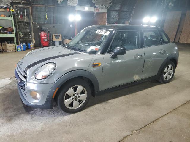 Mini Cooper (2015)