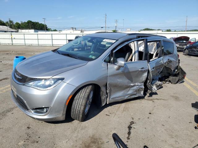 Chrysler Pacifica (2017)