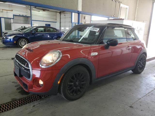 Mini Cooper (2015)
