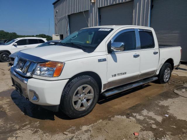 Nissan Titan (2014)