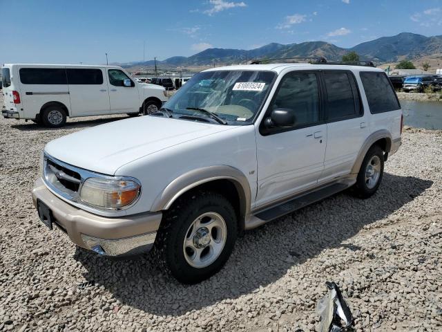 Ford Explorer (2000)