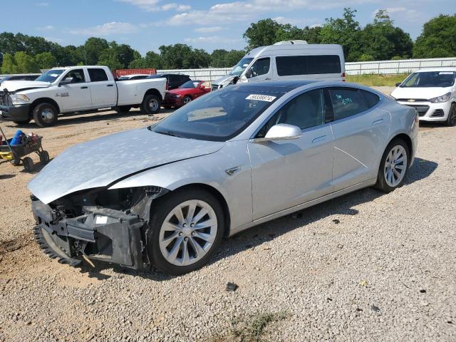 Tesla Model s (2016)
