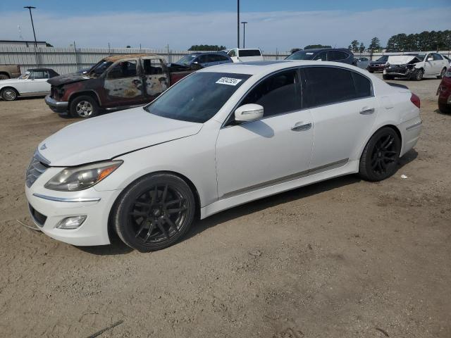Hyundai Genesis (2013)