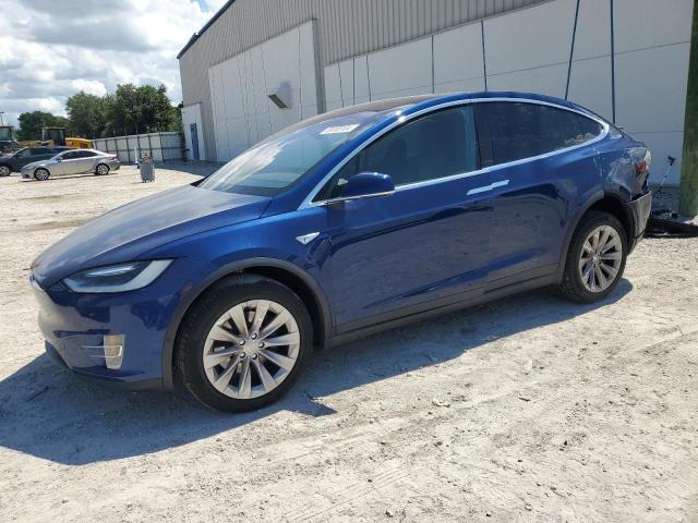 Tesla Model x (2016)