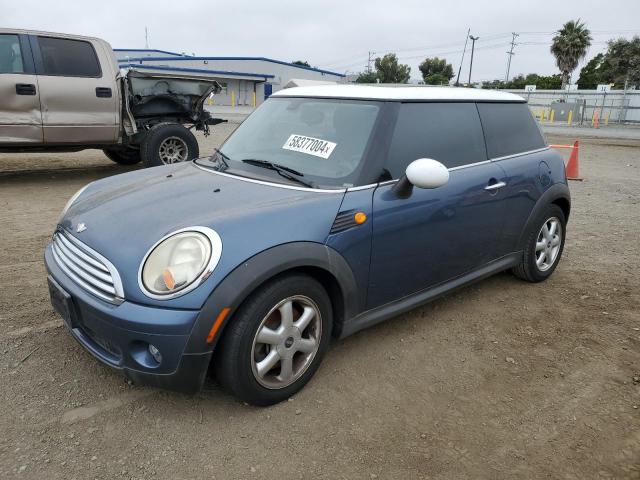 Mini Cooper (2010)