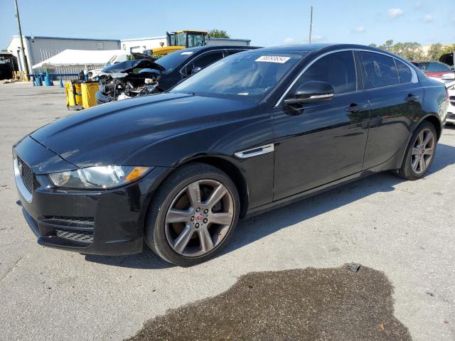 Jaguar Xe (2017)