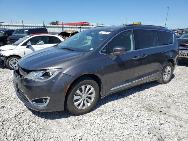 Chrysler Pacifica (2017)