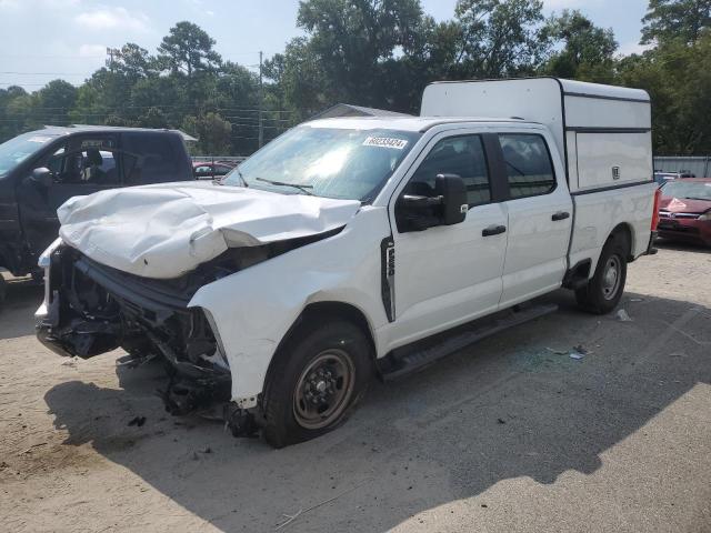 Ford F250 (2023)