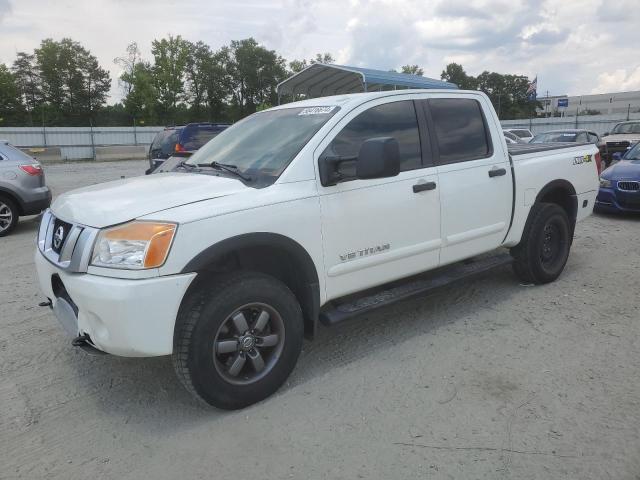 Nissan Titan (2014)