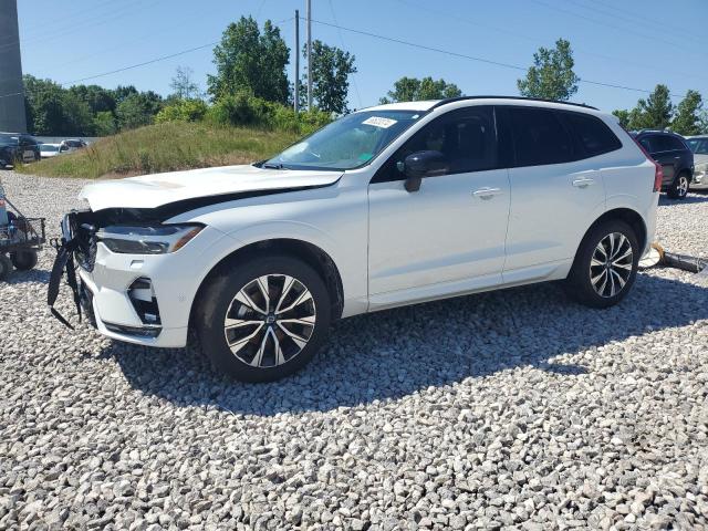 Volvo Xc60 plus (2024)