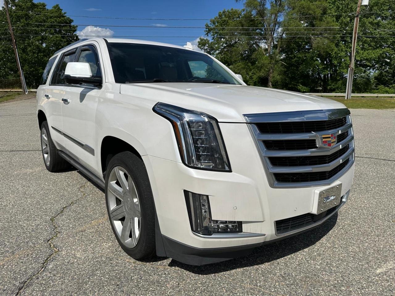 Cadillac Escalade (2016)