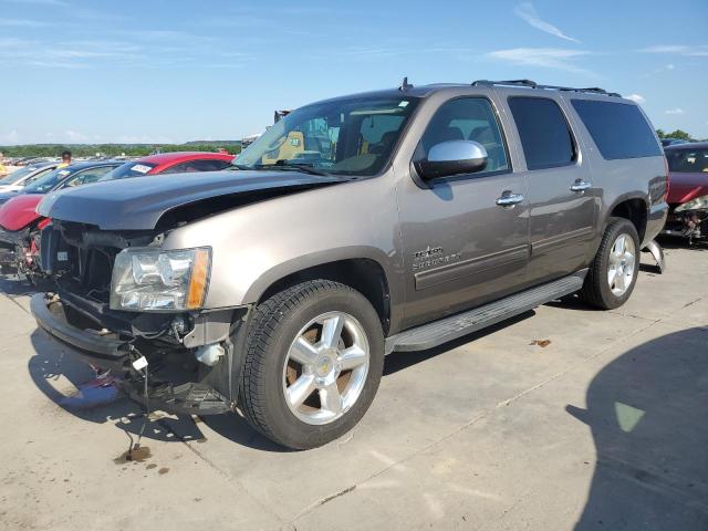 Chevrolet Suburban (2012)
