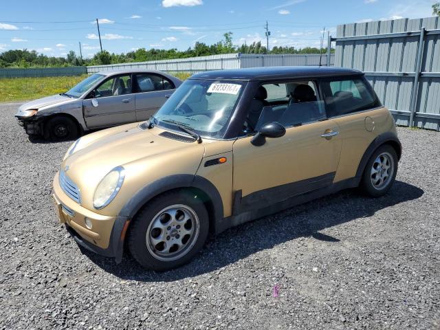 Mini Cooper (2004)