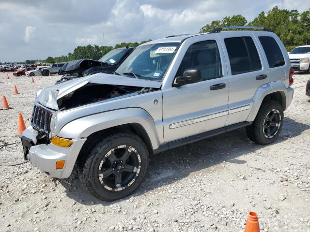 Jeep Liberty (2005)