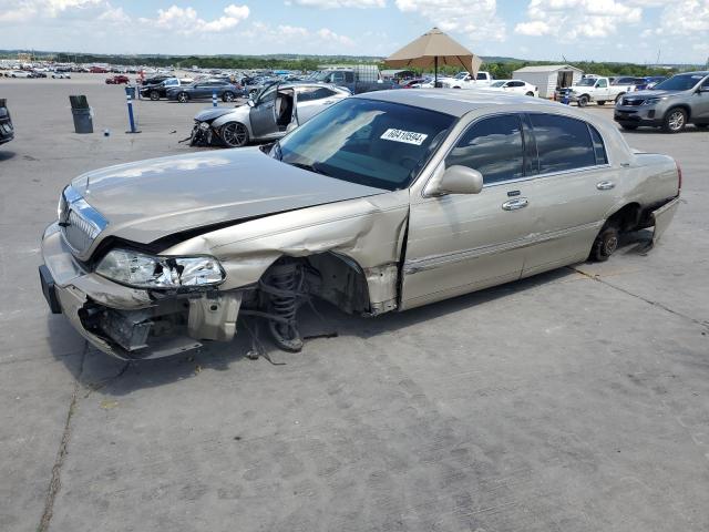 Lincoln Towncar (2010)
